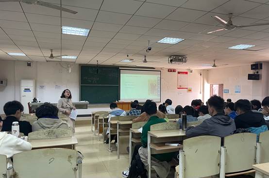 聚会室里的人们形貌已自动天生